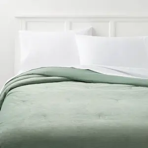 Twin/Twin Extra Long Corduroy Plush Comforter Sage Green - Room Essentials