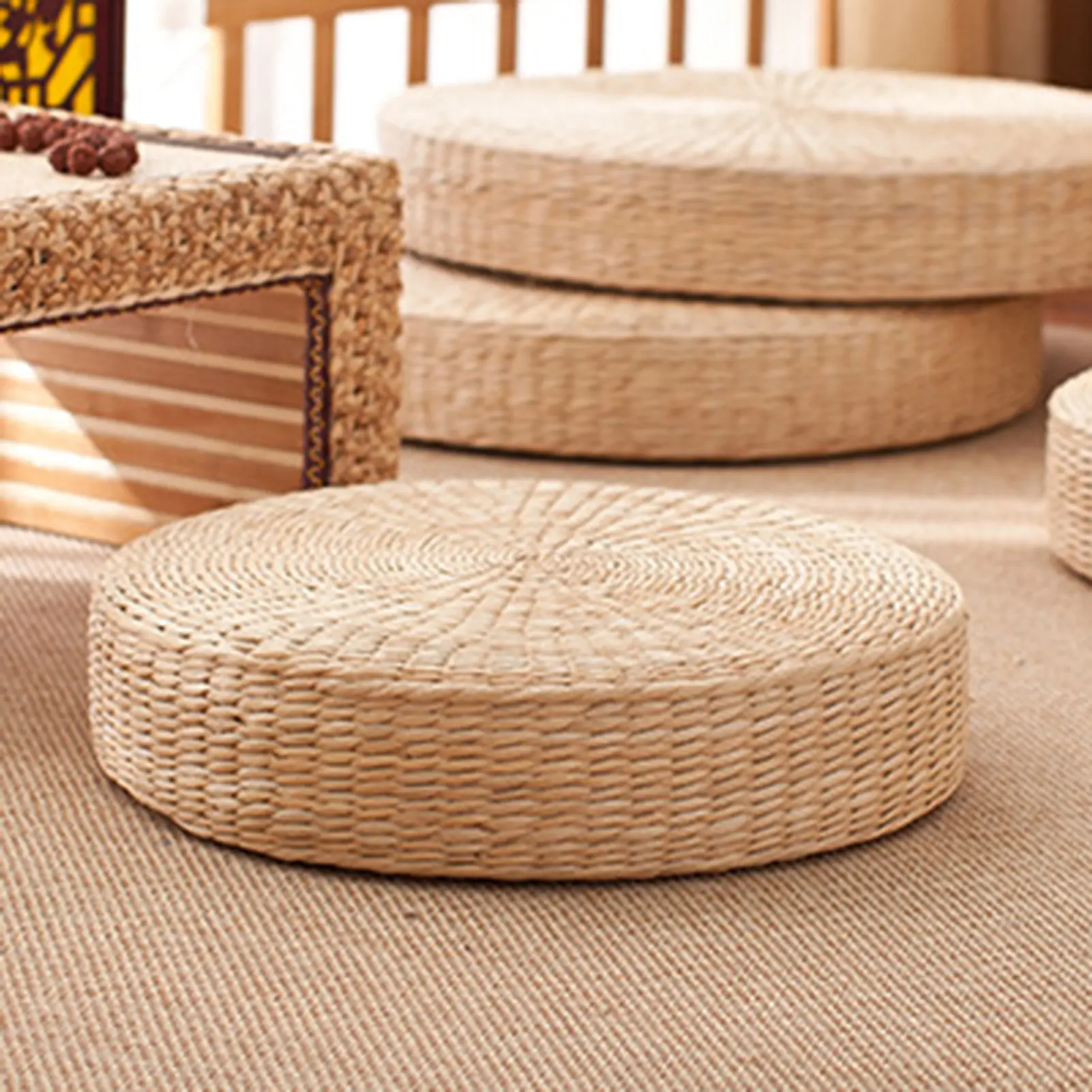 40cm Handmade Straw Braided Round Tatami Cushion - Breathable, Comfortable Floor Pillow for Household Use