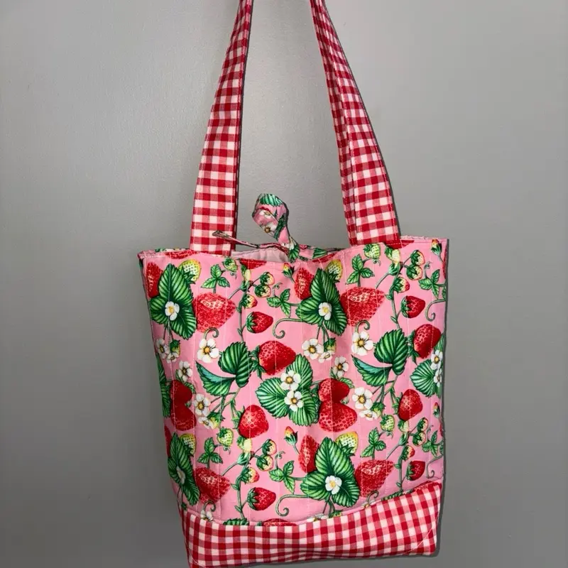 Handmade Quilted Tote Bag with Closure