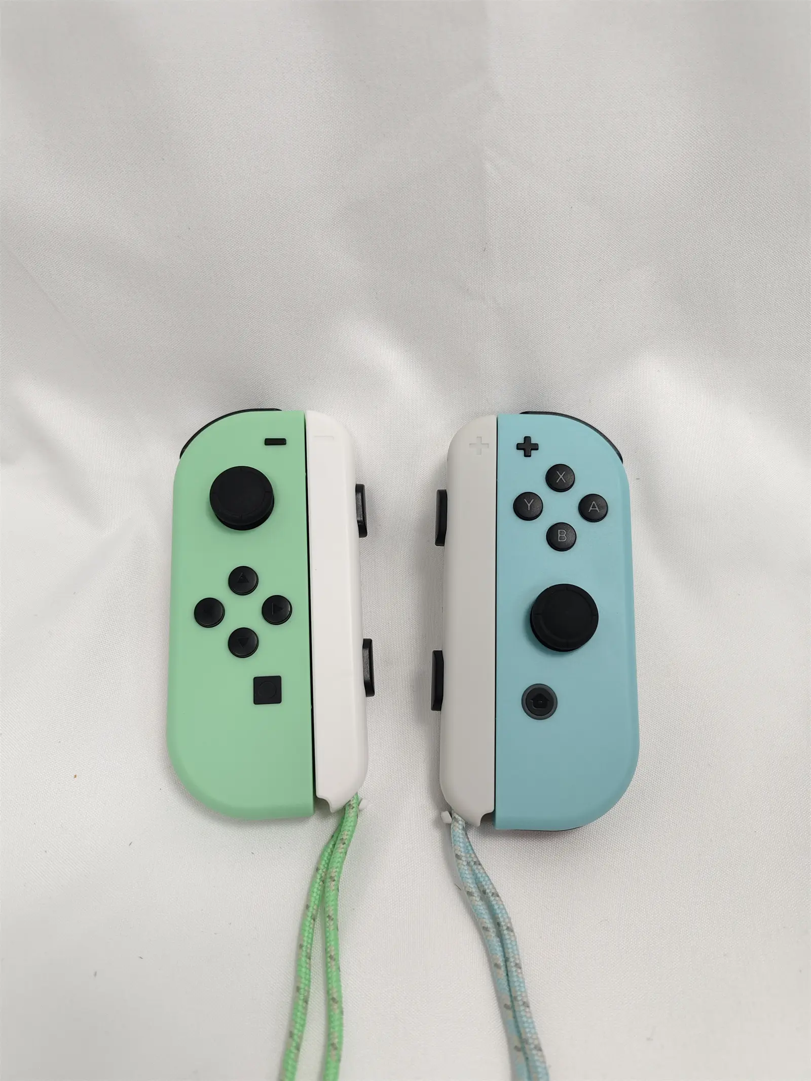 Joy-Con Controller Pair Wireless Gamepad with Strap New 1 Pair Left and Right Grip, with Packaging Box