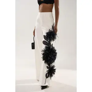 IN FULL BLOOM APPLIQUE TROUSER