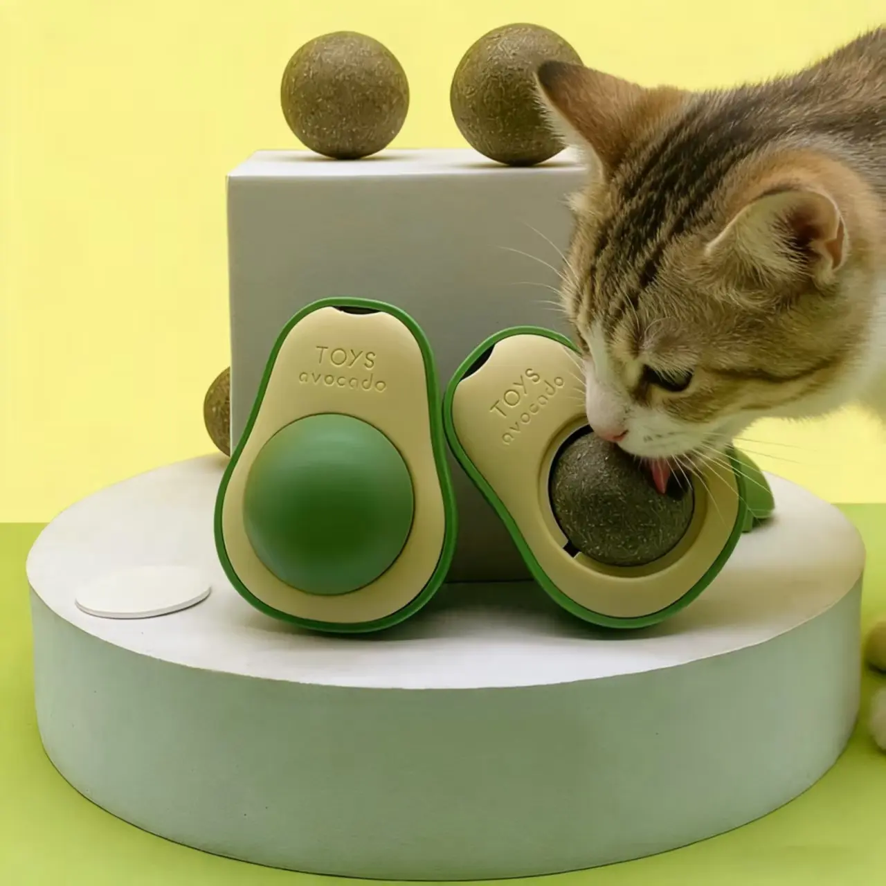 Wall-Mounted Catnip Chew Toy | 360° Spinning Ball for Cats’ Dental Care & Fun Interactive Multi-Tier Cat cat stuff for indoor