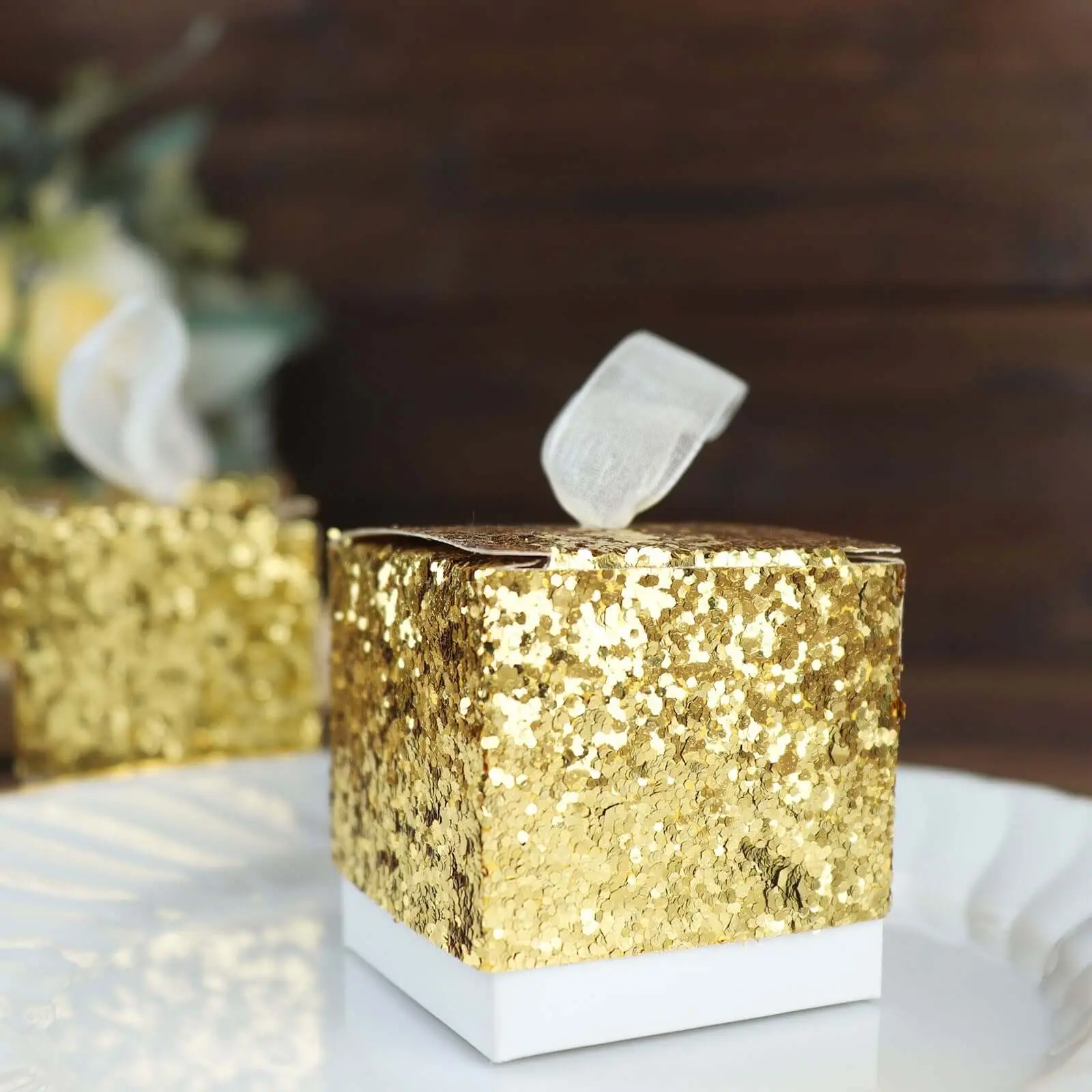 25-Pack Mini Beautiful Gold Sequin Glitter Gift Boxes with White Ribbon Loop - 2" Birthday & Wedding Office Stationery for Party Communion Desserts Wrapping, Birthday Gift Box, Beautiful Gift Box