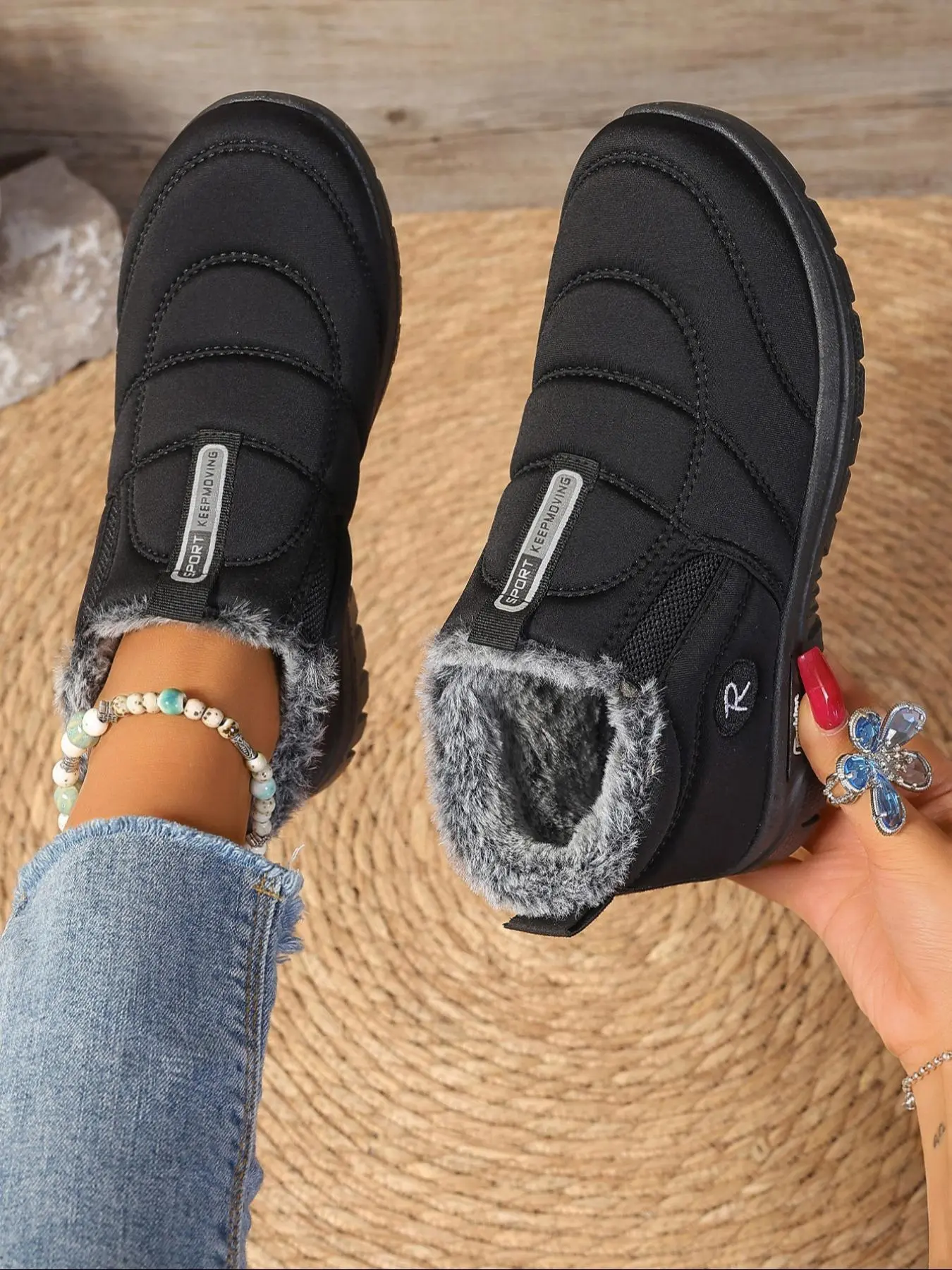 Women's Solid Color Plush Lining Snow Boots, Winter Booties, Casual Comfortable Warm Ankle Boots for Fall & Winter, Non-slip Sneakers for Women & Girls, Furry Boots