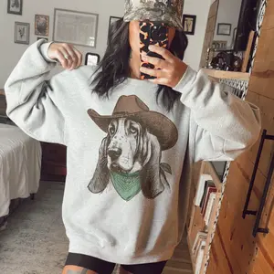 Cowboy Basset Sweatshirt, vintage crewneck sweatshirts, western outfit women, cowgirl outfits, western clothing stuff tops, country concert outfits, western style clothes