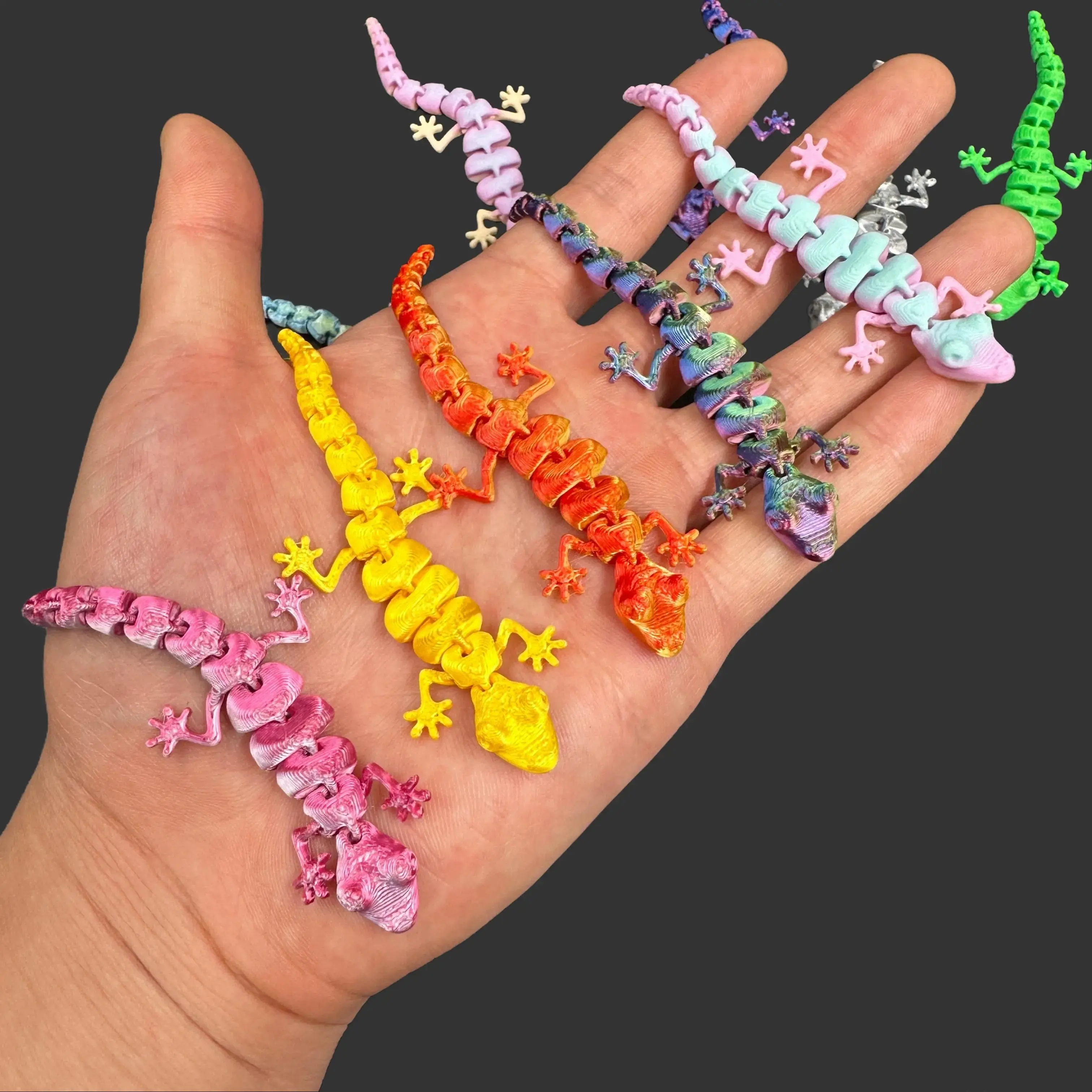 100-Piece 3D Printed Gecko Set - 3.62 in PLA Material, Bright Colors, Smooth, Multi-Holiday Decorations, Table Ornaments, Backdrop Accents, Easter Egg Companions, Glow Under Lights (Boxed)