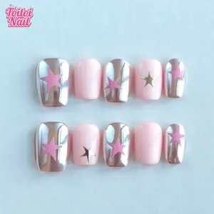 Pink Star Handmade Press-On Nails, Decorative Nails, Nail Art Set, Short Square Shape, 10pcs, Cute Edgy Pink & Silver Star Design, Chrome Silver & Star Accents, Reusable DIY Nail Kit, Nails for Spring, Parties & Daily Wear, Y2K Look, Glossy Fake Nails