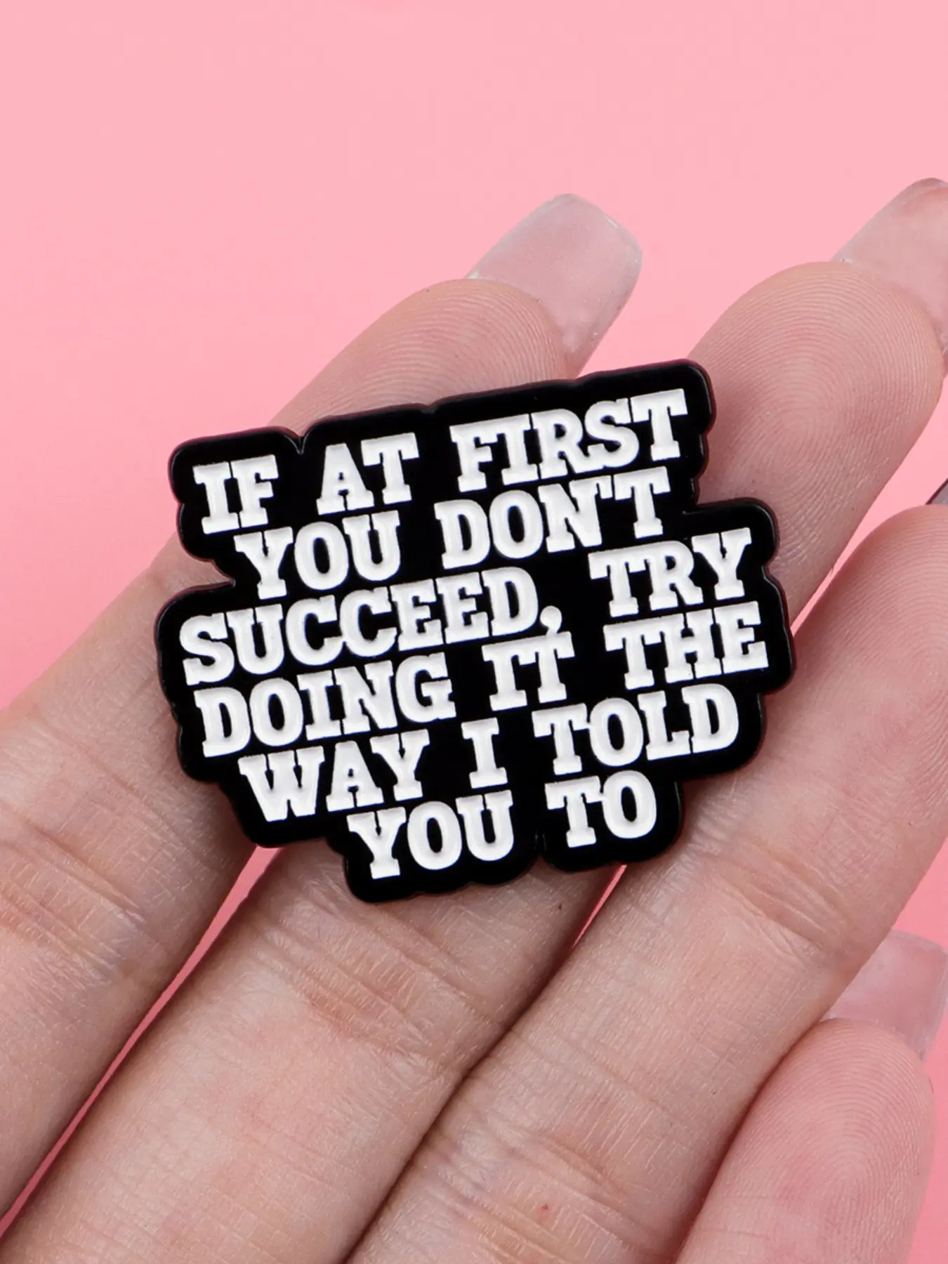 Funny English Sentence Enamel Brooch Pin Clip, Letter Brooch Pin, Fashion Bag Accessory, Durable Zinc Alloy Badge, Suitable for Backpacks Sweaters Hats, Durable Metal Pins, Enamel Lapel Pins