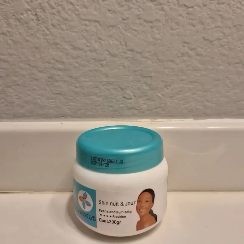 Lilies cream for face and body