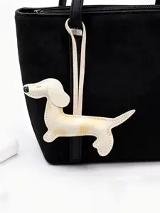 Cute Dachshund Pendant, Niche Color-Block Splice Bag Charm, Versatile Commuter Backpack Accessory, Gift For Girls And Friends, Pet Lover Personal Decoration, Suitable For Bags / Keys / Suitcases, Vintage Minimalist Style, Enhances Outfit Atmosphere