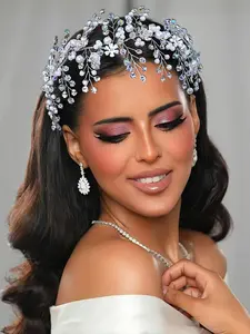 Shiny Pearl Rhinestone Flower Bridal Hair Clip, Elegant Wedding Party Headpiece, Sparkling Bride Accessory for Special Occasions