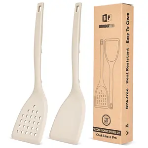 Pack of 2 Silicone Spatula Turner, Non Stick Kitchen Spatulas Set with Back Hooks, Heat Resistant BPA Free Kitchen Utensils, Suitable for Flipping Fish, Eggs, Steak, Pancakes