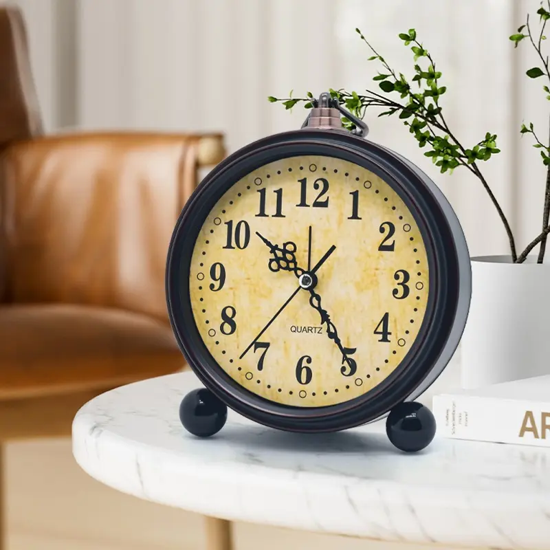 [Vintage Metal Alarm Clock] Vintage 1pc Metal Alarm Clock - Arched Crown Round Silent Table Clock - AA Battery Operated with Alarm for Bedroom, Living Room, Office