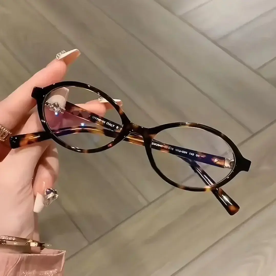 Oval Tortoise Shell Eyeglasses for Women, UV Protection, Korean Style Flat Lens, Small Face Friendly Fashion Eyewear for Daily Wear