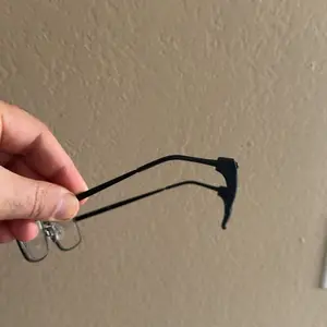 ZENOTTIC 3 Pairs Ear Grip Anti Slip Eyeglass Holder Comfortable Soft Silicone Eyeglasses Grip for Sunglasses Sport Eyeglasses Strap Anti-sweating Fit All Daily Scenarios