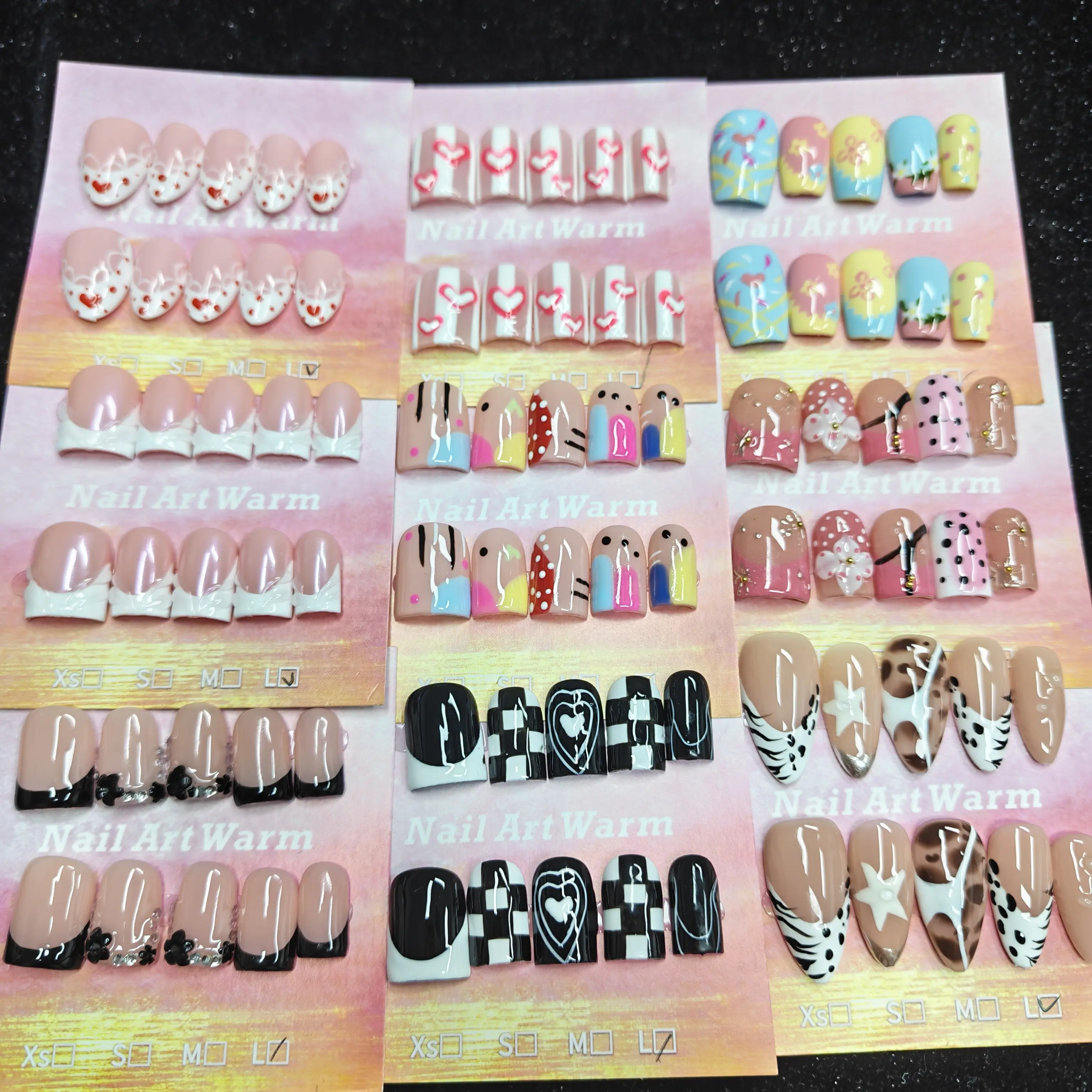 Lavin(16574)gc.30＄15sets，select randomly