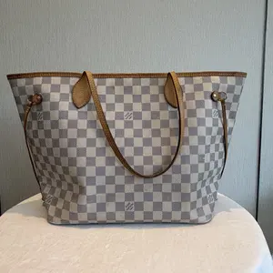 Pre-owned Louis Vuitton LV Neverfull white checkered bag