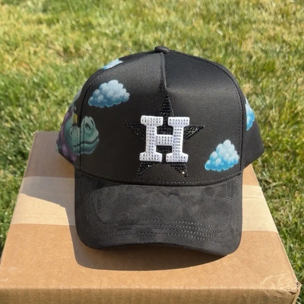DANDY x SB - DIAS NUBLADOS NFC in APP Unisex SNAPBACK HAT Guaranteed Market Quality Same Day Shipping. READ DESCRIPTION