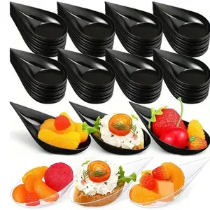 Waterdrop-shaped plastic mini appetizer plates, disposable, 50/100 pieces per pack. Ideal for desserts and sauces. Perfect for Thanksgiving, Christmas and New Year gifts—a great choice for holiday presents.