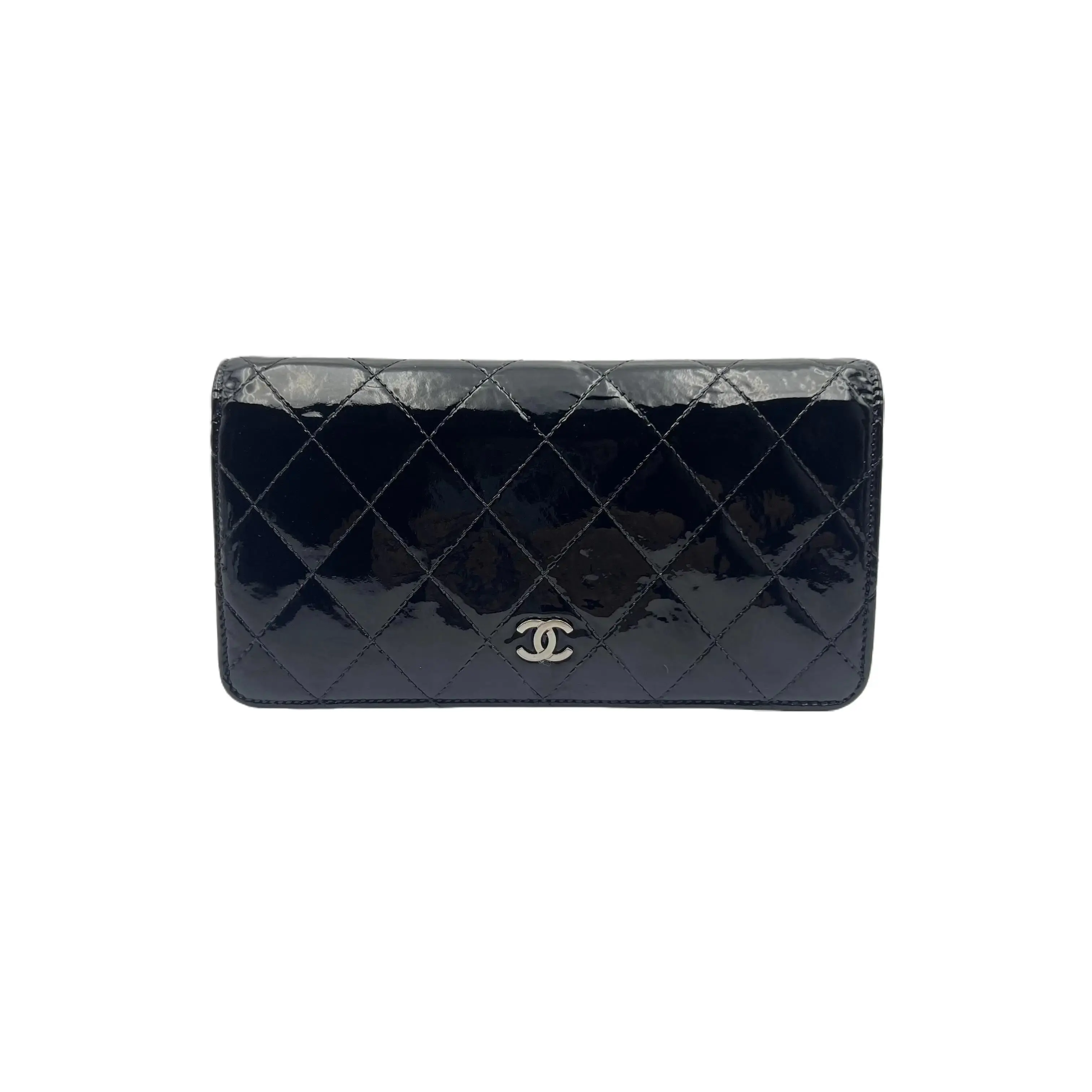 Pre-owned CHANEL hz8 black and silver patent leather wallet 61941