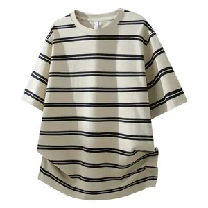 Men’s crewneck fashion striped colorblock short-sleeve T-shirt, loose and comfortable, versatile trendy top; unisex design for men and women; suitable for everyday wear, vacations, outdoor sports, and casual camping.