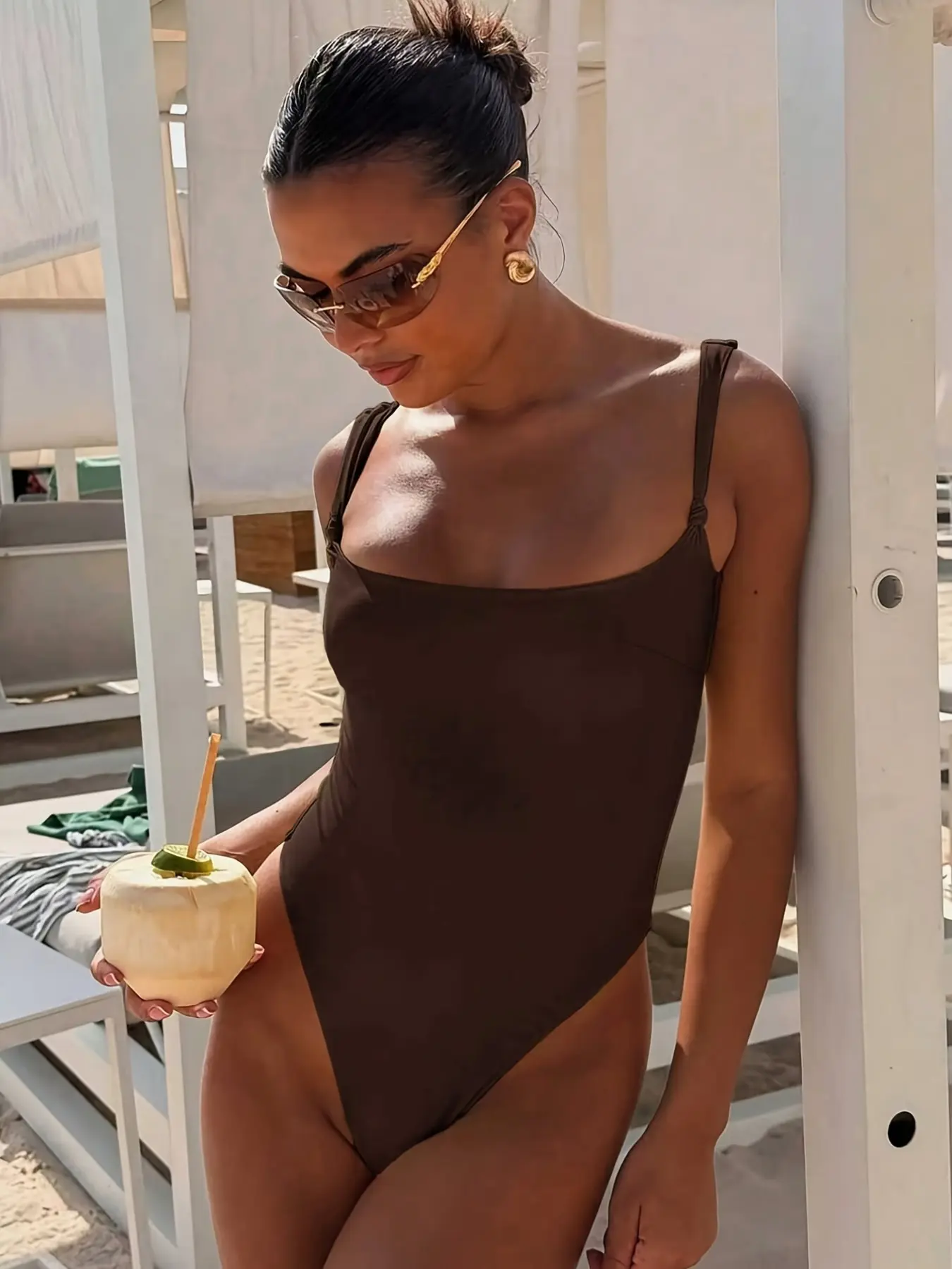 Ladies' caramel fake two piece spicy girl one-piece swimsuit, contrasting color, wrapped edge, trendy vacation beach swimsuit, Trendy Monokini Swimsuit, Swimsuit Women, Swimsuit Beachwear, Swimsuit For Beach