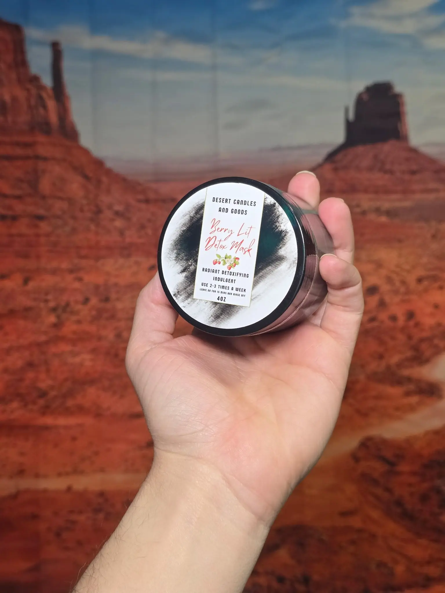 Berry Lit Detox Mask