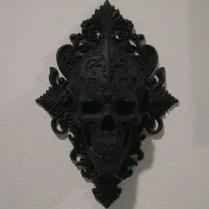 Decorative Gothic Filigree Skull Wall Art - Ornate Black Design for Home Decor Artistic Decoration