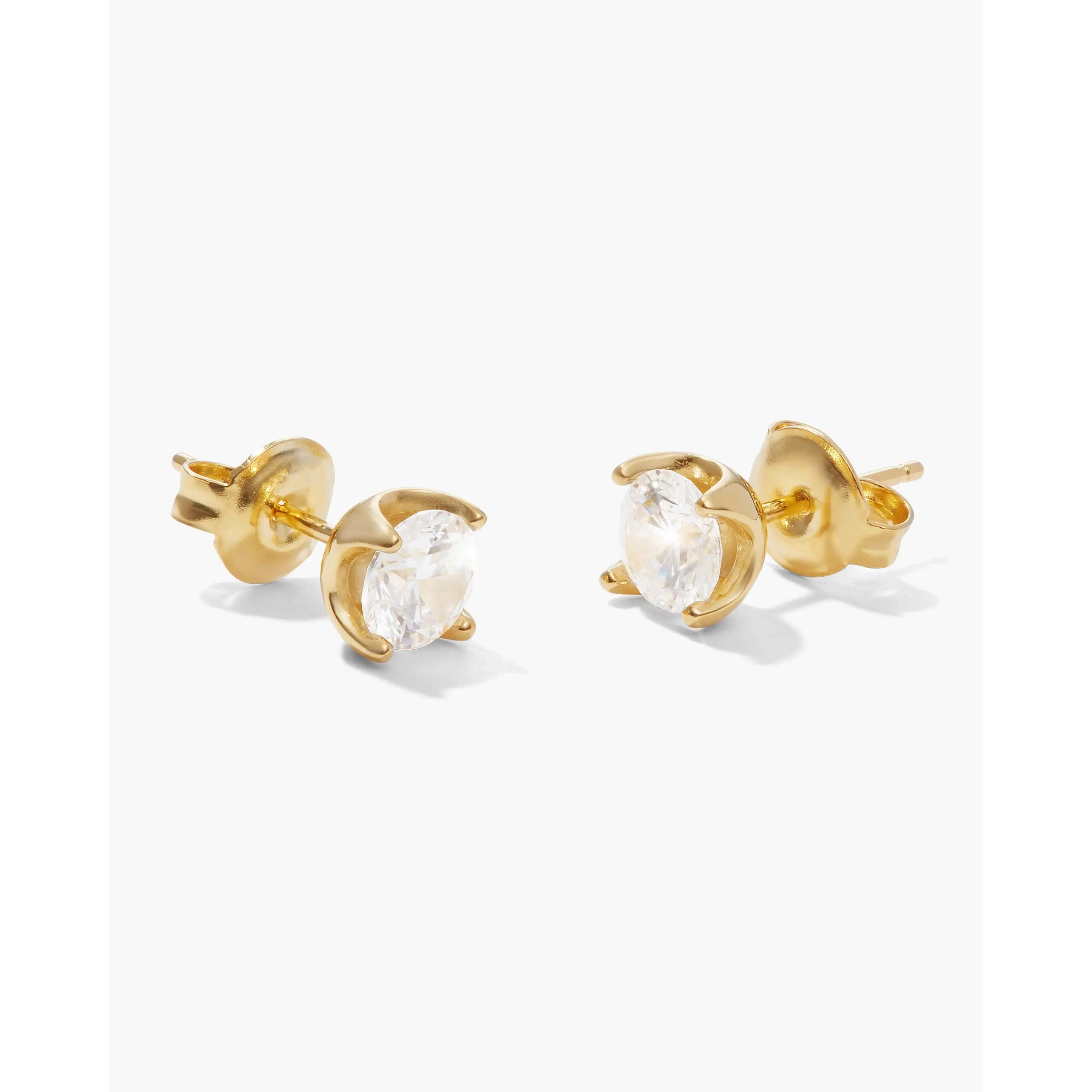 JAXXON - Classic Stud Earrings - Gold