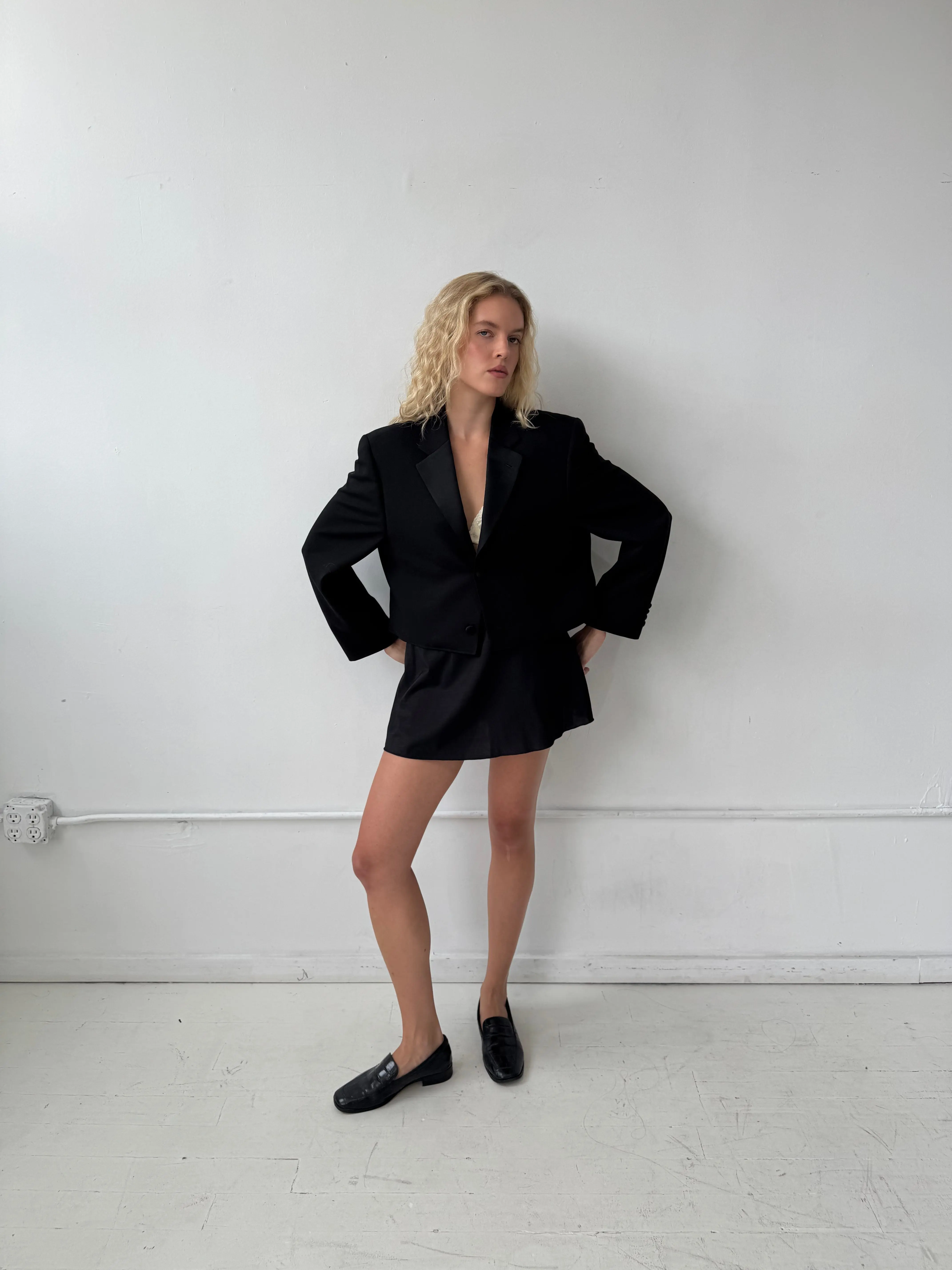 Vintage Tuxedo Cropped Blazer Size S - M