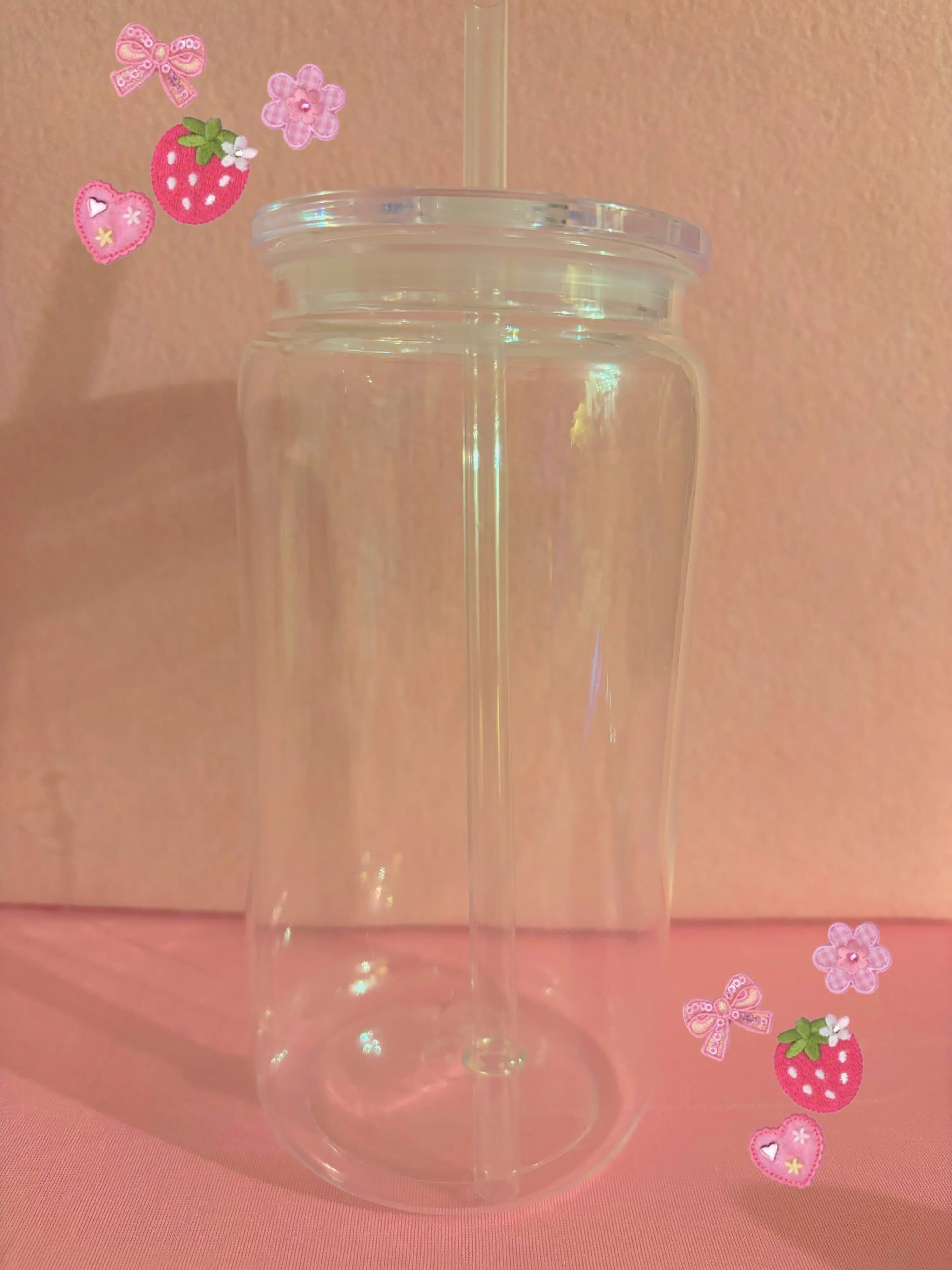 Customizable plastic 19 oz cup
