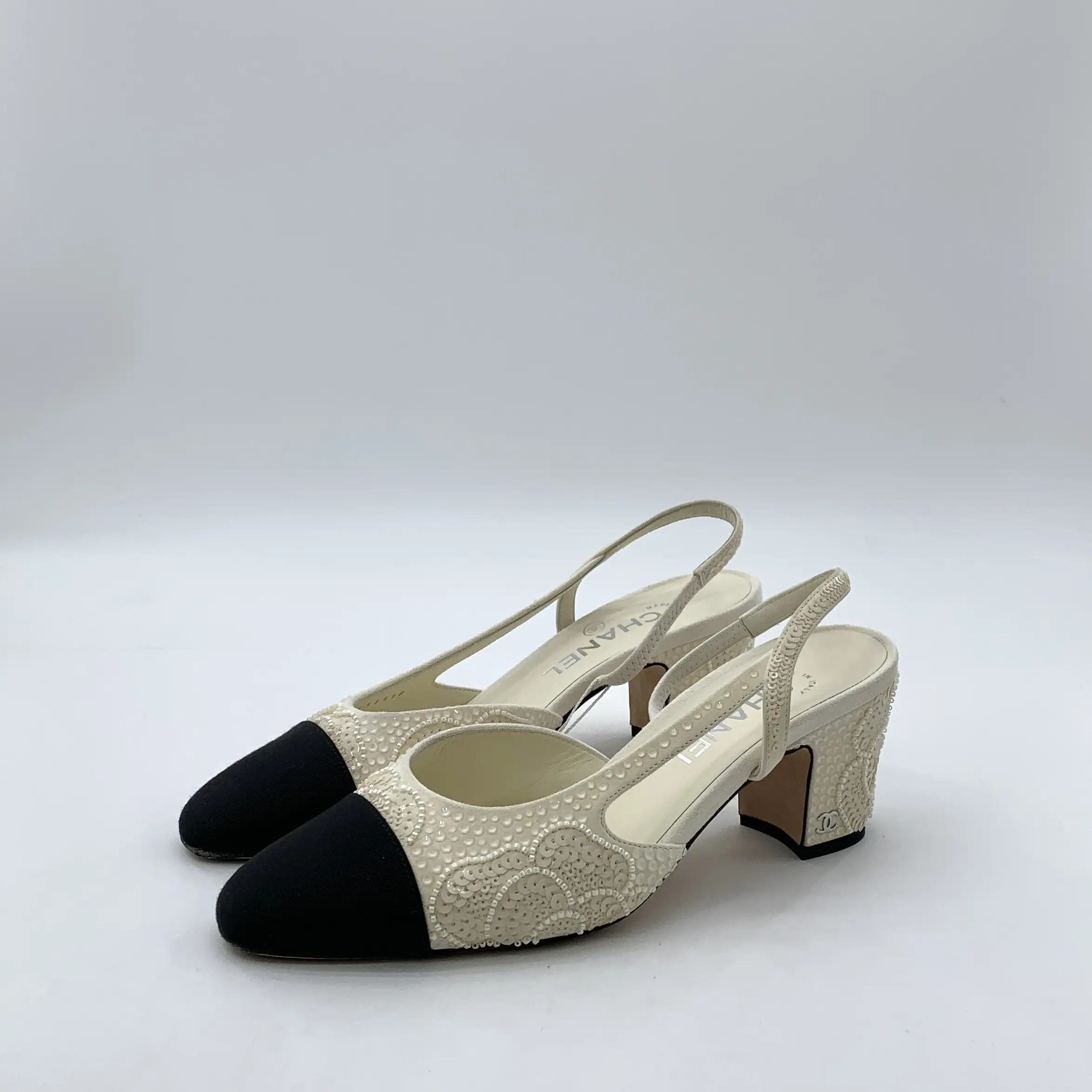 RDLTS— Chanel 24P White Camellia Sequin Heels Size US 7.5