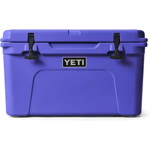 The YETI Tundra 45 combines versatility with durability with a capacity of up to 26 cans with a recommended 2:1 ice-to-contents rati