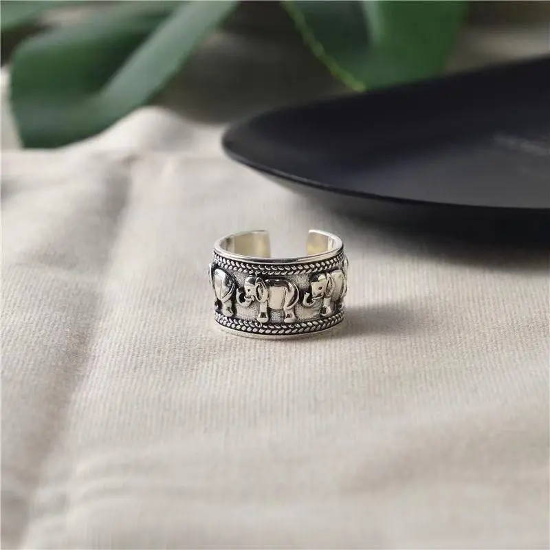 S925 Sterling Silver Ring with Engraved Elephant Herd, Vintage Boho Style Adjustable Wide Band for Men and Women, Elegant Jewelry, Boho Style Rings, Elegant Fashion Rings