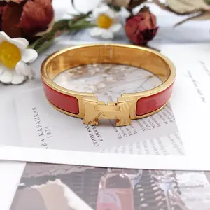 Pre-owned Hermes Clic H Red Metal Bracelet T10396646