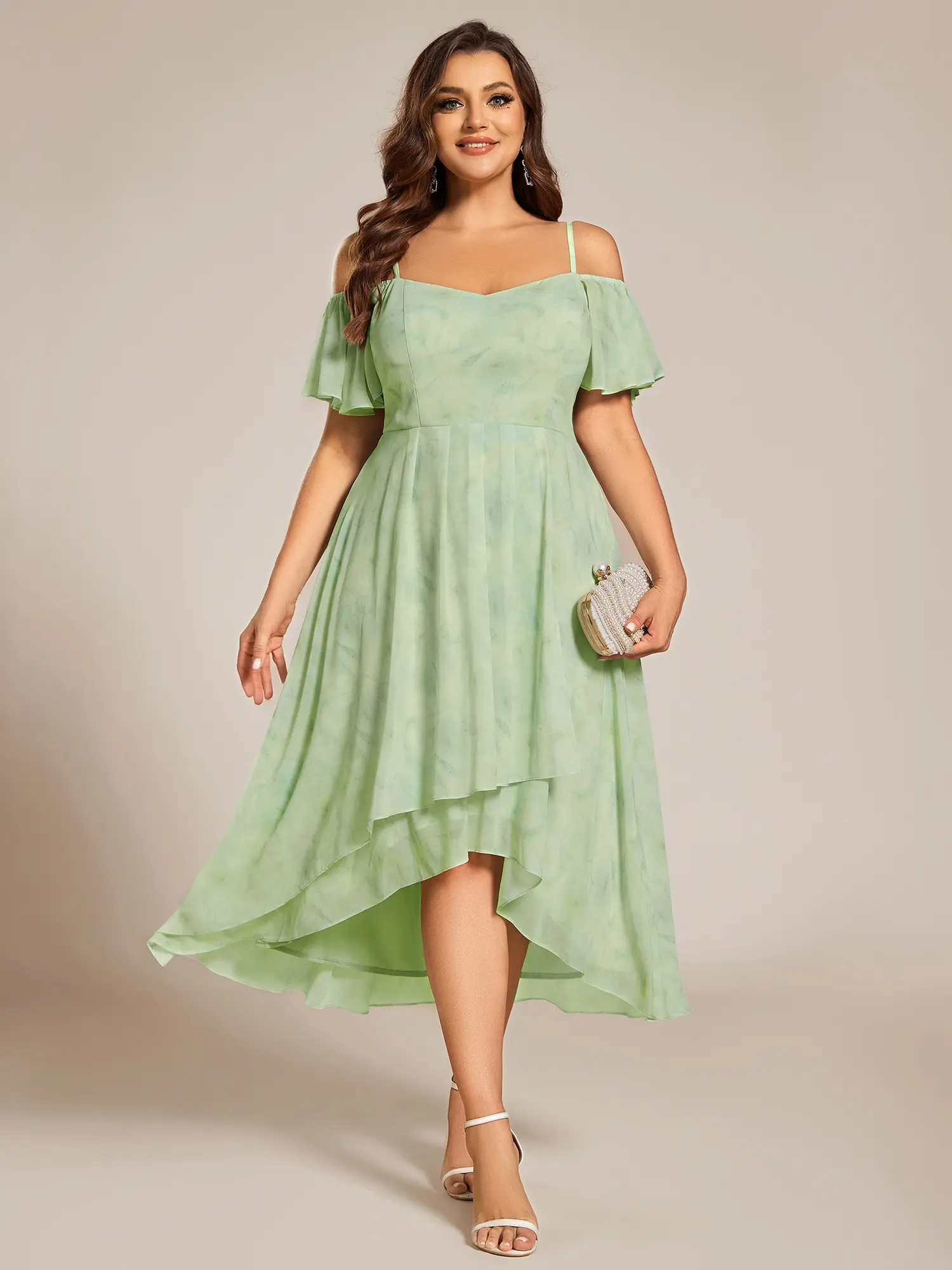 EVER PRETTY Plus Size A-Line Cold Shoulder Chiffon Midi Dress, Wedding Guest & Bridesmaid Gown with Spaghetti Straps, Women, Basic, Shortsleeve, Wedding Guest Dresses, Plus Size Fashion, Minimalist, Chic