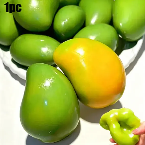 1pc-Temperature Color Changing Mango Soft Squeeze Toy, Block Filled Crisp Crunch ASMR Fidget Stress Relief Toy for Desk Decor & Kids Gift