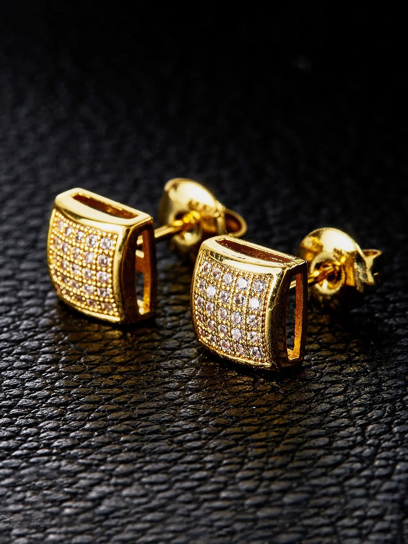 Iced Chics Curved Arc Hip-hop Zircon Stud Earrings Are Suitable for Both Men and Women, They Are Unique Festival and Birthday Gifts, Perfect for Anniversaries and Daily Surprises, Versatile Gift Studs Earrings Fashionable Jewelry