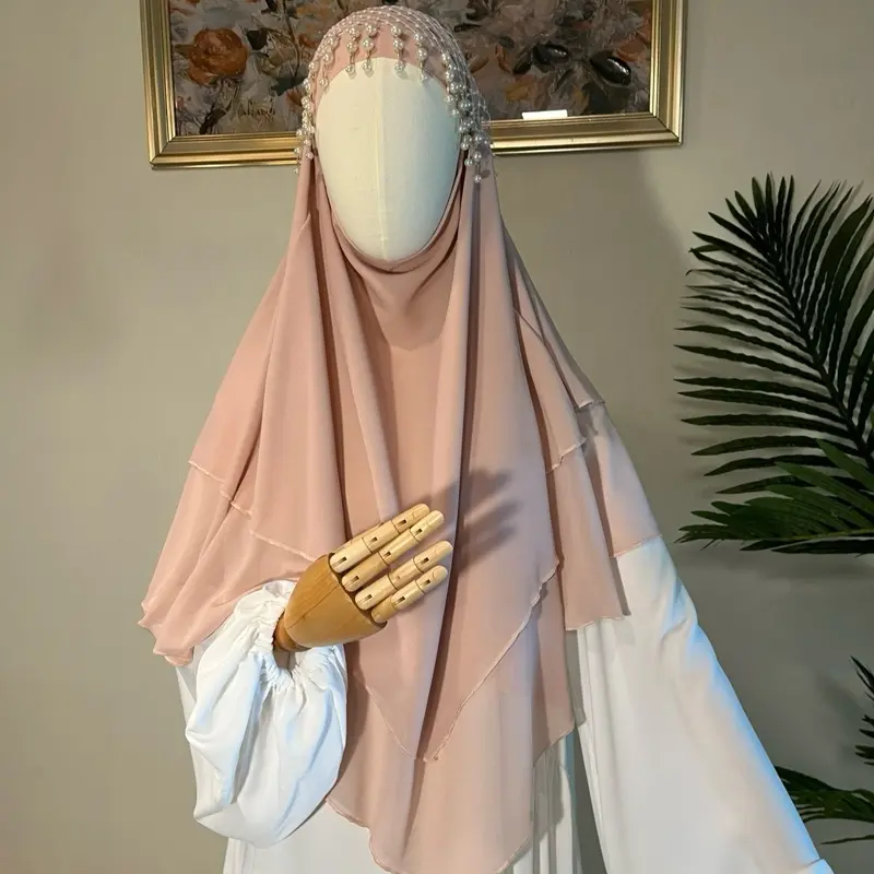 Short light khimar