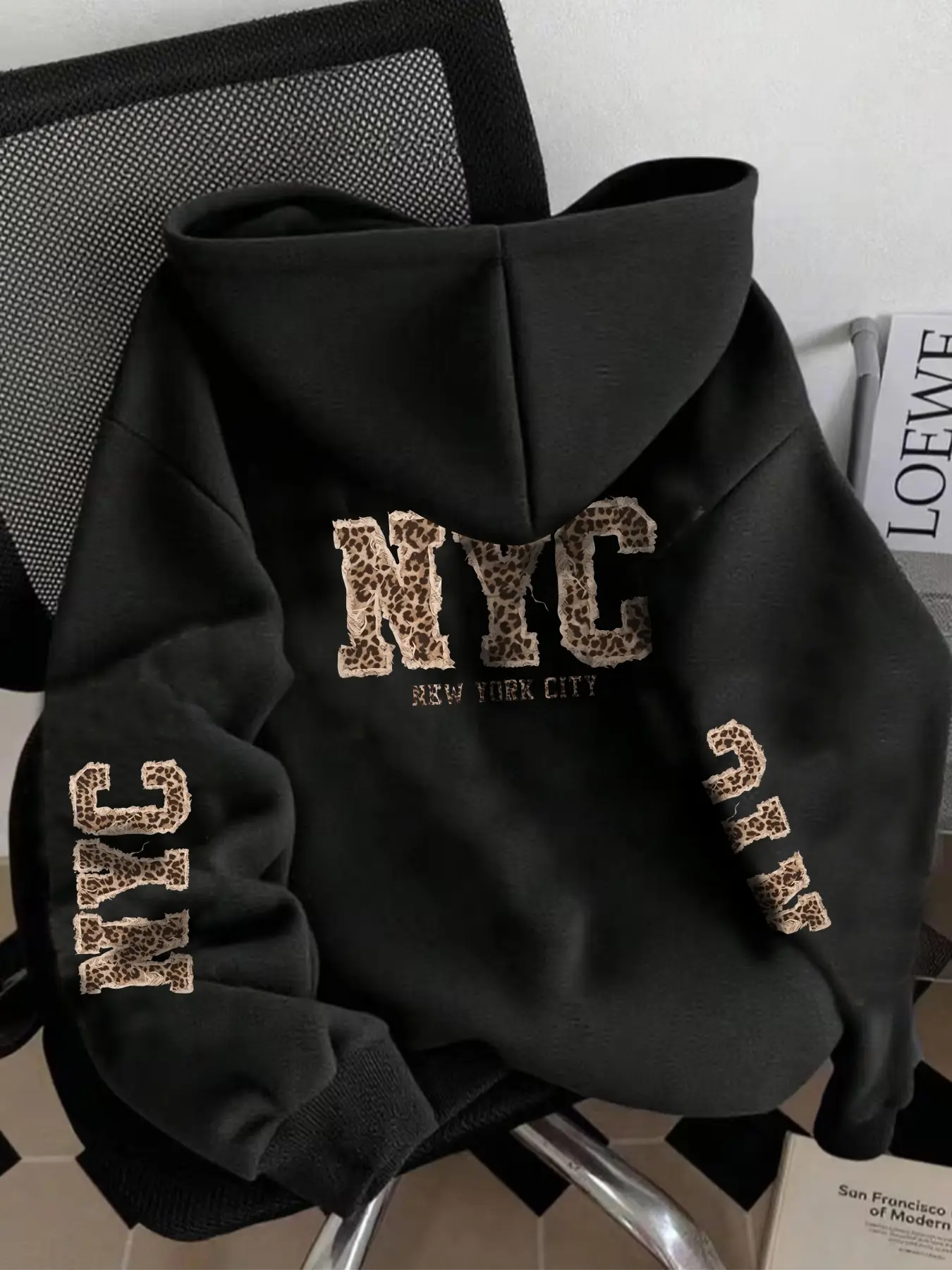 Nyc Leopard Print Hooded Sweatshirt, New York City Slogan Back & Sleeve Lettering, All-Season Baggy Casual Pullover, Kangaroo Pocket