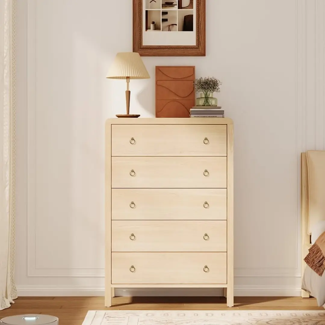 5-Drawer Natural Oak Finish Engineered Wood Dresser - Tall Mid-Century Modern Storage Chest, Gold Ring Pulls, Smooth Runners, Load-Bearing Bedroom Organizer Cabinet, Five Drawers