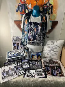 Proud Graduate Box – Starter Celebration – Personalized Senior Graduation Bundles –  Custom Senior Keepsake Set