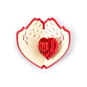 3D Creative 3D Greeting Card “Love in Your Palm” – Gratitude for Mom Blessing Card