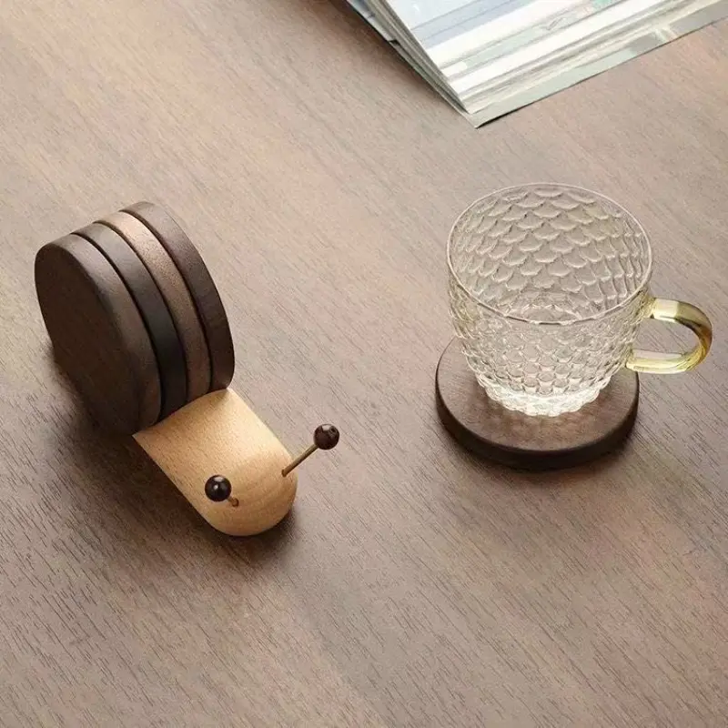 Creative snail coasters and heat insulation pads, Wooden coasters, solid wood pot pads and cup holders, creative tea cup MATS, super cute desktop decorative items, heat insulation tea, coffee and mug coasters, Coasters For Drinks, heartwarming gifts, cute