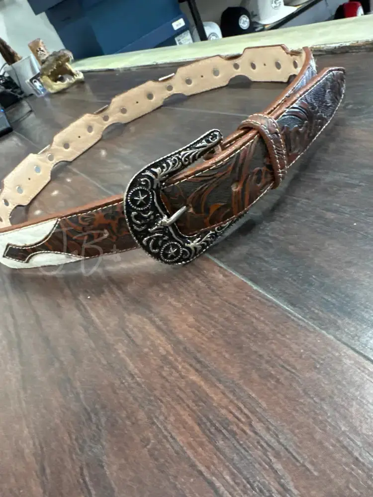 Cowhide belt metal longhorn Cowhide belt metal longhorn