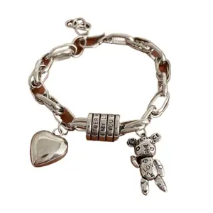 Silver Retro Heart Magnetic Charm Set Handmade Vintage Design For Men & Women Couples Timeless Fashion Accessory Durable Materials Careful Detailing