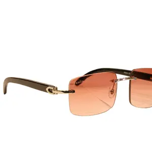 Justin Jacob Buffs – Handcrafted Buffalo Horn Sunglasses (5 Premium Colorways) White & Brown • White & Smoke • White & Red • Black & Red • Black & Smoke