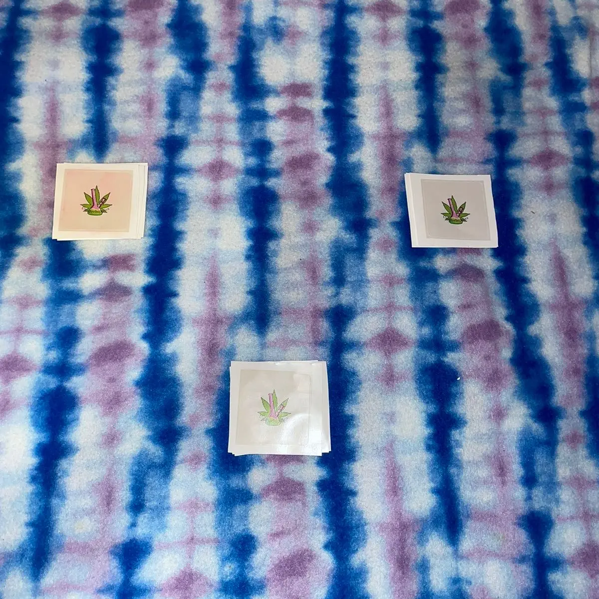 Uniquehippies stickers