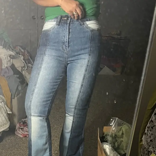 Harper jeans Beautiful  2 colors flare size 25 Cotton