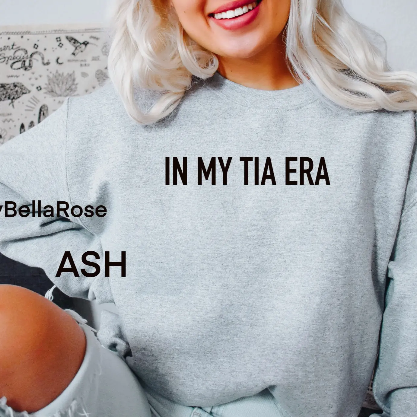 IN MY TIA ERA SWEATSHIRT GILDAN Womenswear Crewneck